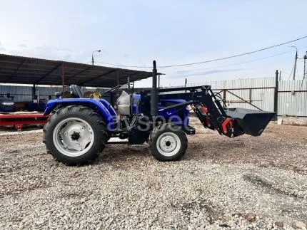 Трактор LOVOL TE 244 без кабины c погрузчиком