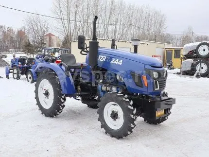 Трактор TZR T-244 XT без кабины